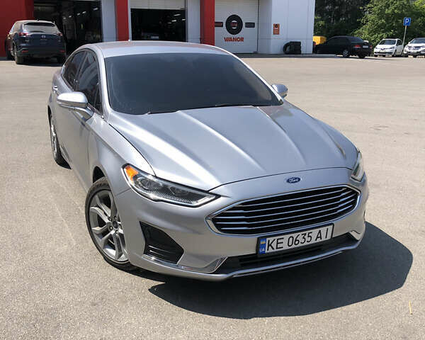Форд Фьюжн 2019 в Днепре (Днепропетровске) на Automoto.ua Серый Форд Фьюжн, объемом двигателя 1.5 л и пробегом 140 тыс. км за 15000 $, фото 1 на Automoto.ua