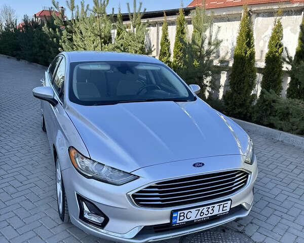 Серый Форд Фьюжн, объемом двигателя 2.49 л и пробегом 150 тыс. км за 11200 $, фото 1 на Automoto.ua