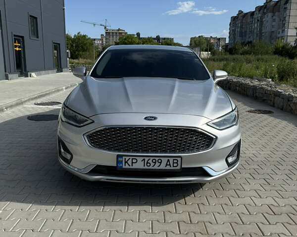 Серый Форд Фьюжн, объемом двигателя 2 л и пробегом 114 тыс. км за 16800 $, фото 1 на Automoto.ua