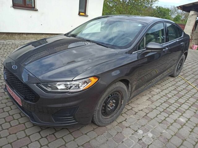Форд Фьюжн 2020 в Бродах на Automoto.ua Серый Форд Фьюжн, объемом двигателя 2.5 л и пробегом 54 тыс. км за 13999 $, фото 1 на Automoto.ua