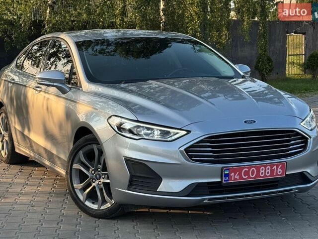 Сірий Форд Фьюжен, об'ємом двигуна 1.5 л та пробігом 156 тис. км за 12300 $, фото 1 на Automoto.ua