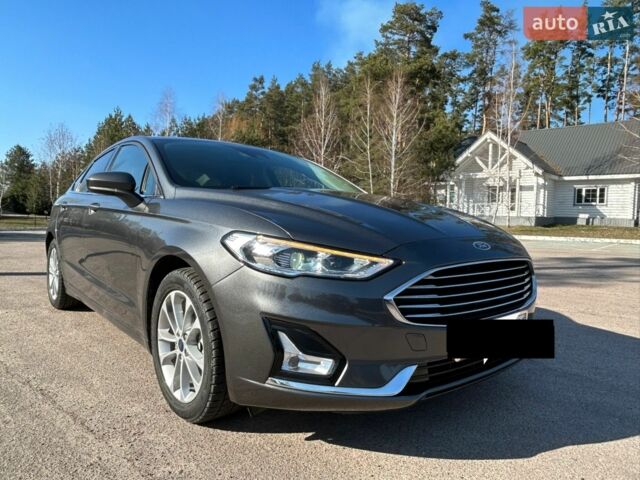 Сірий Форд Фьюжен, об'ємом двигуна 1.5 л та пробігом 86 тис. км за 13900 $, фото 1 на Automoto.ua