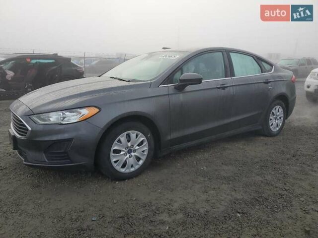 Серый Форд Фьюжн, объемом двигателя 2.5 л и пробегом 38 тыс. км за 1500 $, фото 1 на Automoto.ua