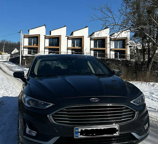 Сірий Форд Фьюжен, об'ємом двигуна 1.5 л та пробігом 78 тис. км за 14700 $, фото 1 на Automoto.ua