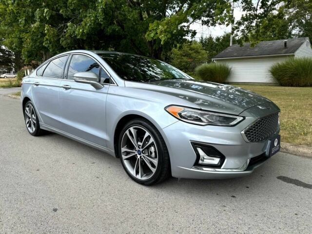 Серый Форд Фьюжн, объемом двигателя 2 л и пробегом 49 тыс. км за 4900 $, фото 1 на Automoto.ua