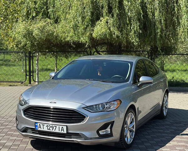 Сірий Форд Фьюжен, об'ємом двигуна 2.5 л та пробігом 20 тис. км за 14700 $, фото 1 на Automoto.ua