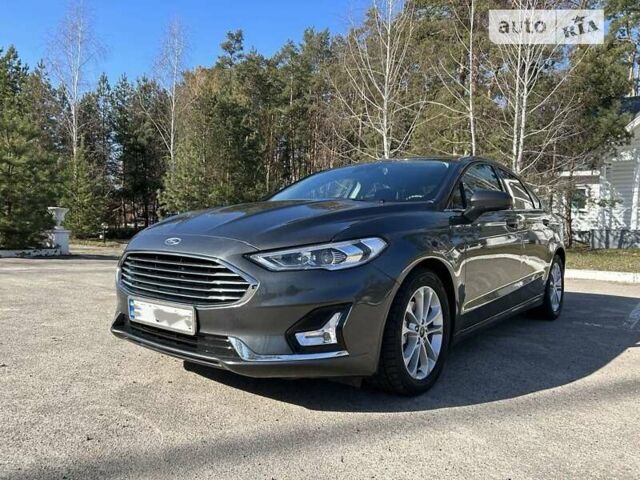 Серый Форд Фьюжн, объемом двигателя 1.5 л и пробегом 45 тыс. км за 15800 $, фото 1 на Automoto.ua