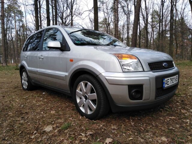 Сірий Форд Фьюжен, об'ємом двигуна 1.6 л та пробігом 260 тис. км за 6650 $, фото 1 на Automoto.ua