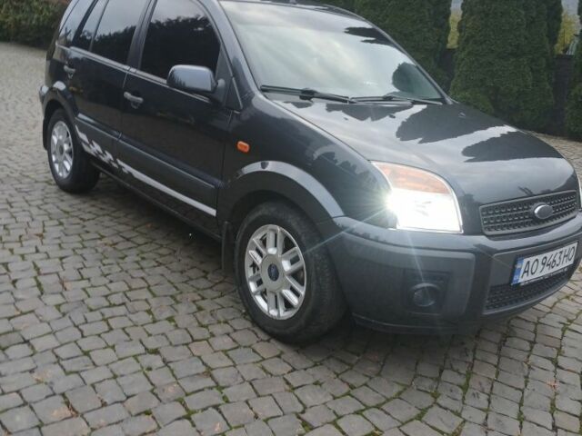 Сірий Форд Фьюжен, об'ємом двигуна 1.4 л та пробігом 108 тис. км за 5400 $, фото 1 на Automoto.ua