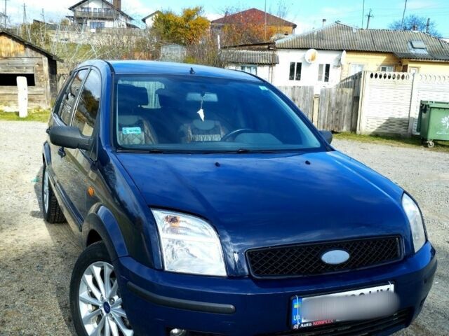 Форд Фьюжн 2003 в Житомире на Automoto.ua Синий Форд Фьюжн, объемом двигателя 0 л и пробегом 247 тыс. км за 3800 $, фото 1 на Automoto.ua