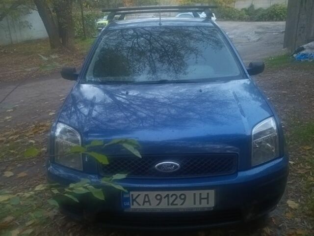 Синий Форд Фьюжн, объемом двигателя 1.4 л и пробегом 306 тыс. км за 4600 $, фото 1 на Automoto.ua