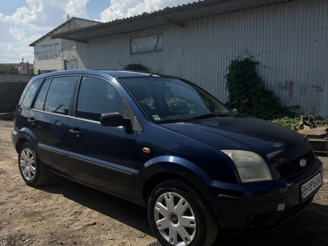 Синий Форд Фьюжн, объемом двигателя 1.4 л и пробегом 228 тыс. км за 3750 $, фото 1 на Automoto.ua