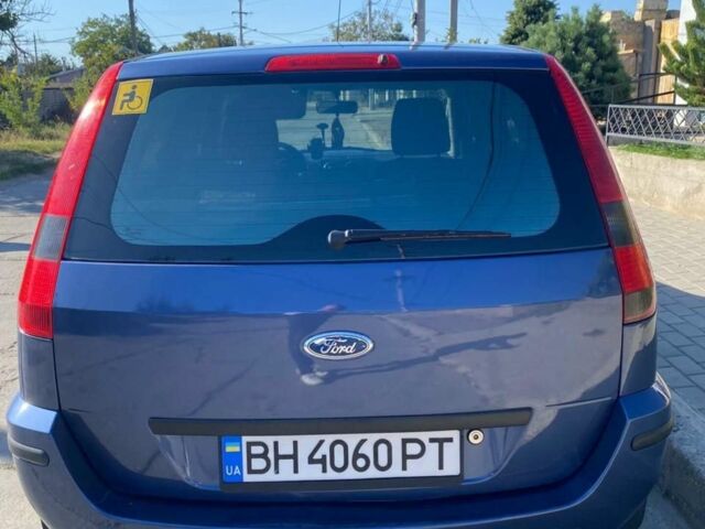 Синій Форд Фьюжен, об'ємом двигуна 1.6 л та пробігом 180 тис. км за 4200 $, фото 1 на Automoto.ua