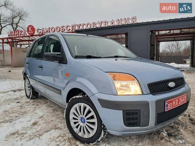 Синий Форд Фьюжн, объемом двигателя 1.4 л и пробегом 215 тыс. км за 4770 $, фото 1 на Automoto.ua