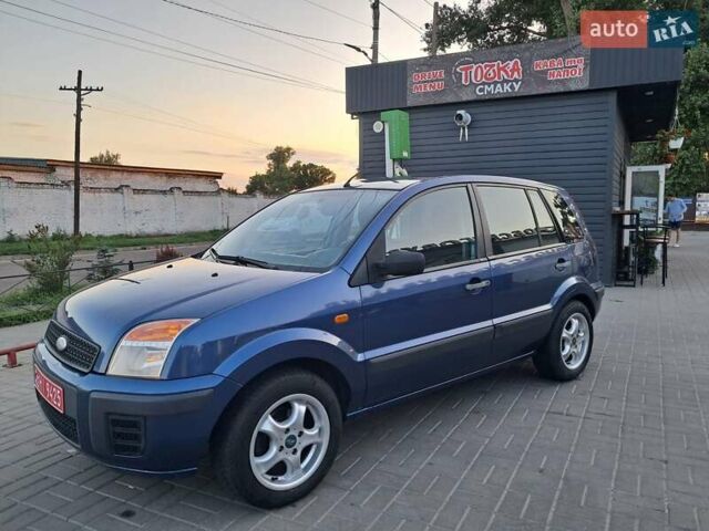 Синій Форд Фьюжен, об'ємом двигуна 1.4 л та пробігом 189 тис. км за 4750 $, фото 1 на Automoto.ua