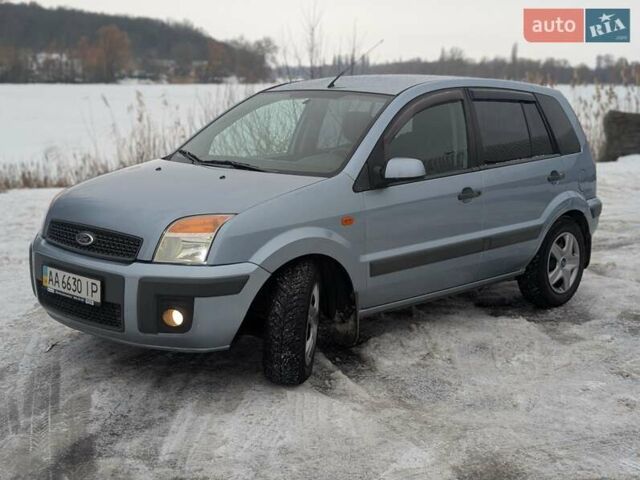 Синій Форд Фьюжен, об'ємом двигуна 1.4 л та пробігом 148 тис. км за 4800 $, фото 1 на Automoto.ua