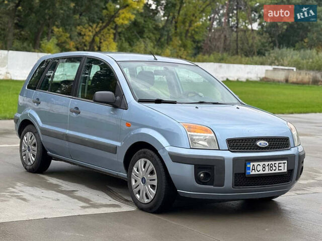 Синій Форд Фьюжен, об'ємом двигуна 1.6 л та пробігом 208 тис. км за 4200 $, фото 1 на Automoto.ua