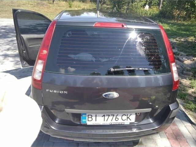 Синій Форд Фьюжен, об'ємом двигуна 1.4 л та пробігом 152 тис. км за 5200 $, фото 1 на Automoto.ua