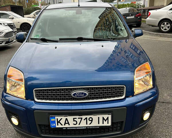 Форд Фьюжн 2008 в Киеве на Automoto.ua Синий Форд Фьюжн, объемом двигателя 1.6 л и пробегом 185 тыс. км за 5500 $, фото 1 на Automoto.ua