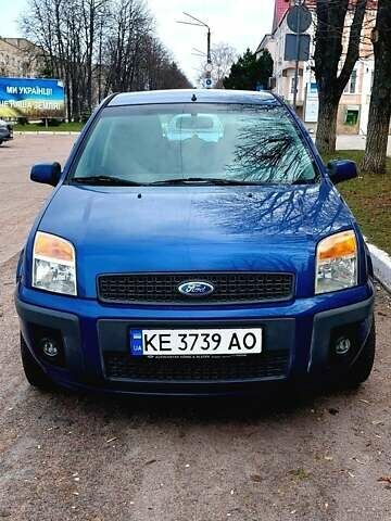 Синий Форд Фьюжн, объемом двигателя 1.4 л и пробегом 194 тыс. км за 5600 $, фото 1 на Automoto.ua