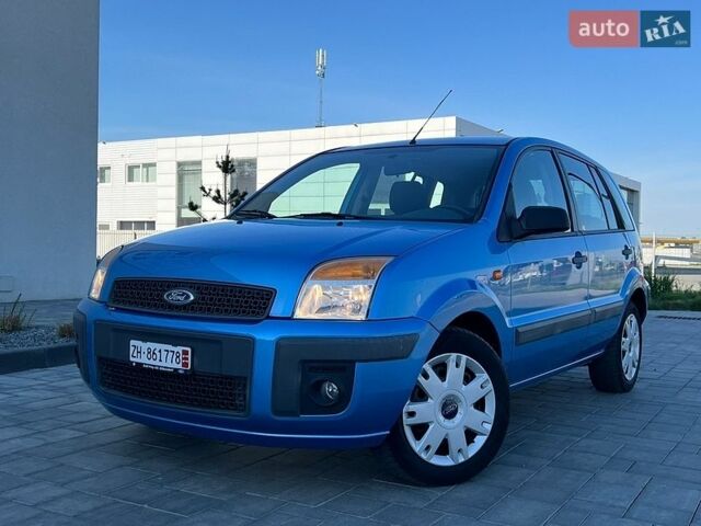 Синий Форд Фьюжн, объемом двигателя 1.6 л и пробегом 119 тыс. км за 7200 $, фото 1 на Automoto.ua