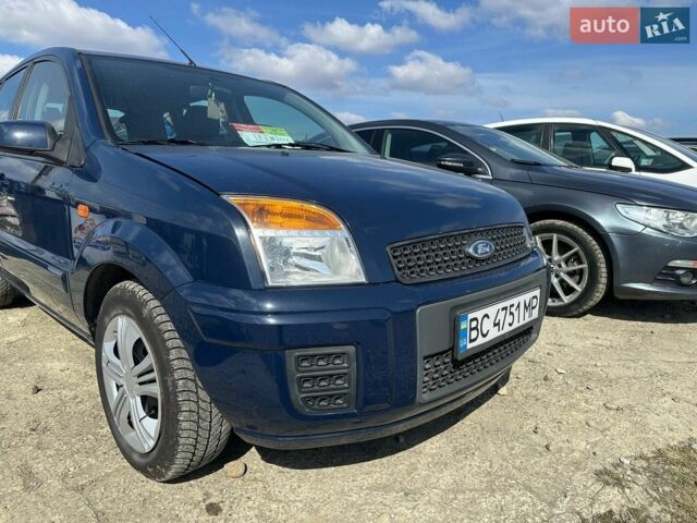 Синий Форд Фьюжн, объемом двигателя 1.4 л и пробегом 230 тыс. км за 5000 $, фото 1 на Automoto.ua