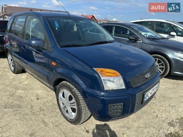 Синий Форд Фьюжн, объемом двигателя 1.4 л и пробегом 230 тыс. км за 5800 $, фото 1 на Automoto.ua