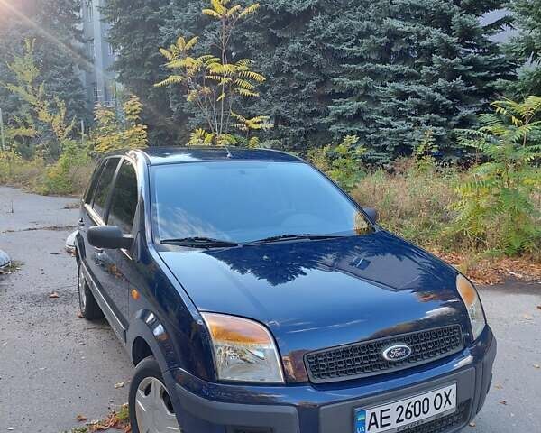 Синій Форд Фьюжен, об'ємом двигуна 1.4 л та пробігом 200 тис. км за 4900 $, фото 1 на Automoto.ua