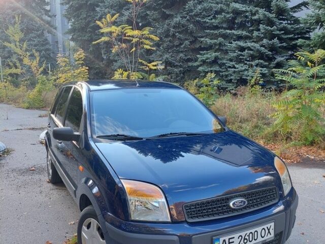 Синій Форд Фьюжен, об'ємом двигуна 1.2 л та пробігом 200 тис. км за 4900 $, фото 1 на Automoto.ua