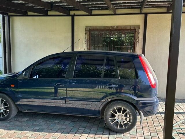 Синий Форд Фьюжн, объемом двигателя 1.4 л и пробегом 285 тыс. км за 5350 $, фото 1 на Automoto.ua