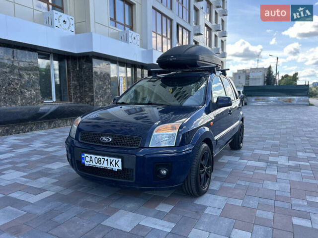 Синій Форд Фьюжен, об'ємом двигуна 1.4 л та пробігом 251 тис. км за 5999 $, фото 1 на Automoto.ua