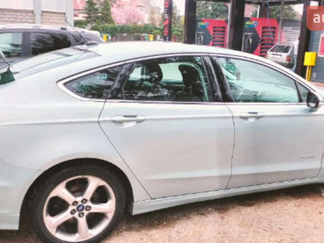 Синій Форд Фьюжен, об'ємом двигуна 2 л та пробігом 281 тис. км за 10900 $, фото 1 на Automoto.ua