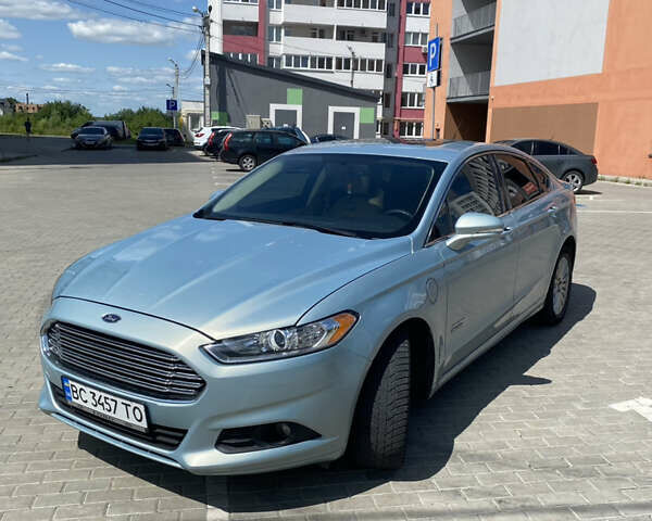 Синий Форд Фьюжн, объемом двигателя 2 л и пробегом 172 тыс. км за 13000 $, фото 1 на Automoto.ua