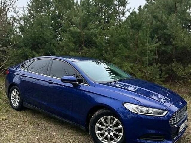 Синий Форд Фьюжн, объемом двигателя 2.5 л и пробегом 230 тыс. км за 8000 $, фото 1 на Automoto.ua