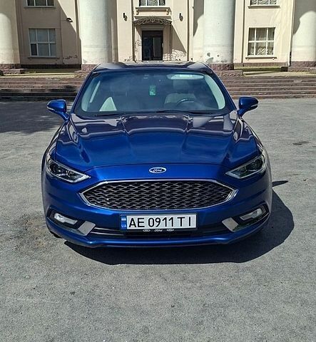 Синий Форд Фьюжн, объемом двигателя 2 л и пробегом 145 тыс. км за 13500 $, фото 1 на Automoto.ua