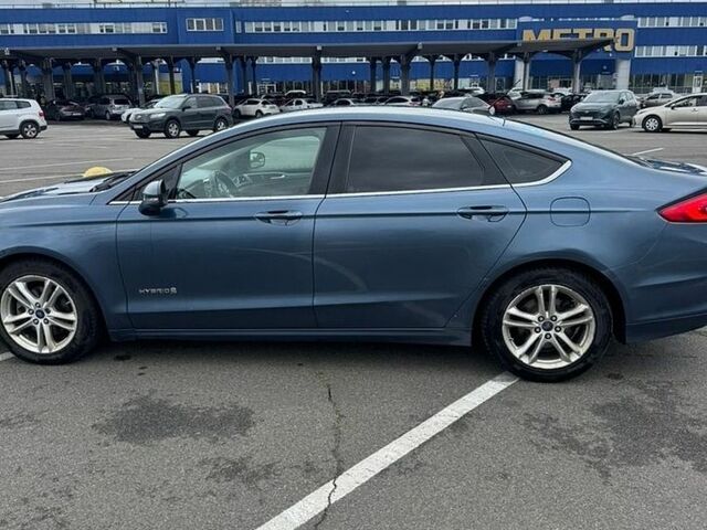 Синій Форд Фьюжен, об'ємом двигуна 2 л та пробігом 270 тис. км за 10100 $, фото 1 на Automoto.ua