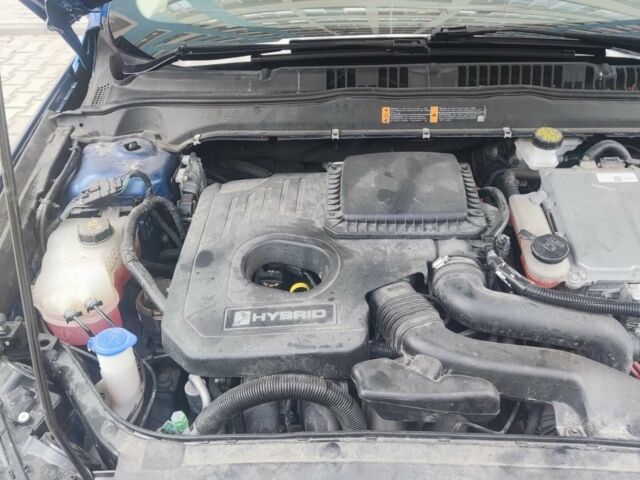 Синій Форд Фьюжен, об'ємом двигуна 2 л та пробігом 128 тис. км за 17500 $, фото 1 на Automoto.ua