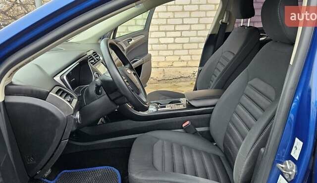 Синій Форд Фьюжен, об'ємом двигуна 2.5 л та пробігом 135 тис. км за 10800 $, фото 1 на Automoto.ua