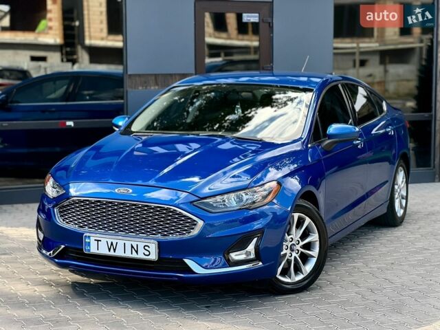 Синій Форд Фьюжен, об'ємом двигуна 2 л та пробігом 165 тис. км за 11900 $, фото 1 на Automoto.ua