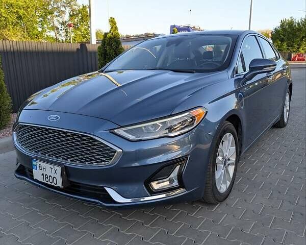 Синий Форд Фьюжн, объемом двигателя 2 л и пробегом 136 тыс. км за 17900 $, фото 1 на Automoto.ua