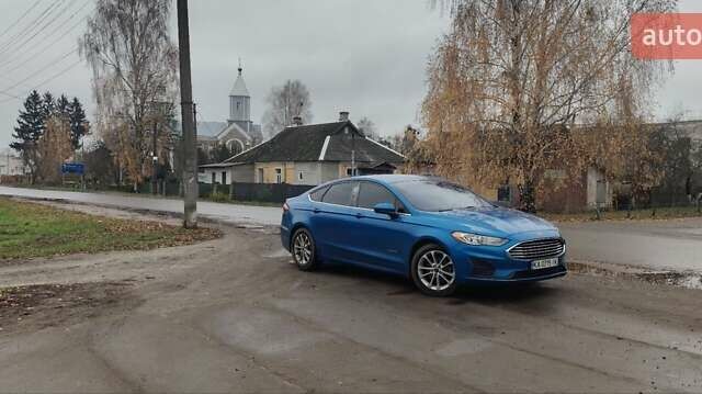 Синий Форд Фьюжн, объемом двигателя 2 л и пробегом 160 тыс. км за 13500 $, фото 1 на Automoto.ua