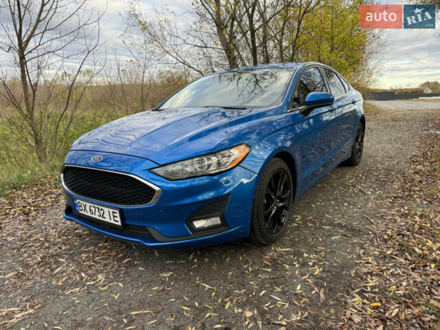 Синій Форд Фьюжен, об'ємом двигуна 1.5 л та пробігом 141 тис. км за 11900 $, фото 1 на Automoto.ua