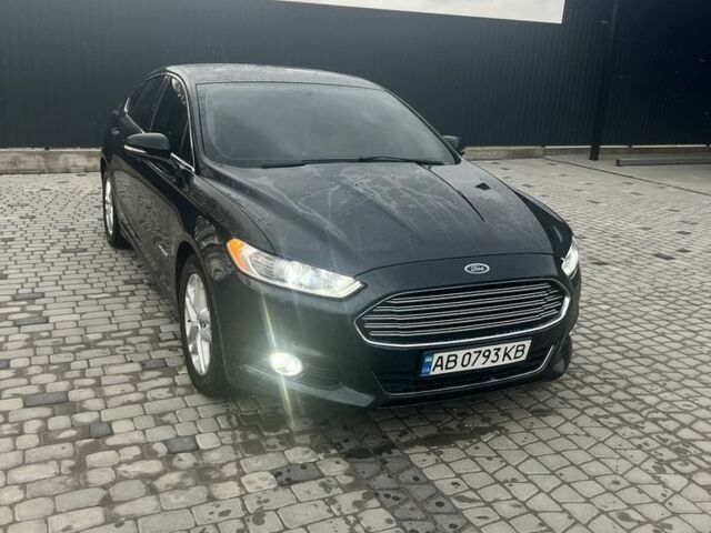 Зелений Форд Фьюжен, об'ємом двигуна 2 л та пробігом 310 тис. км за 10500 $, фото 1 на Automoto.ua