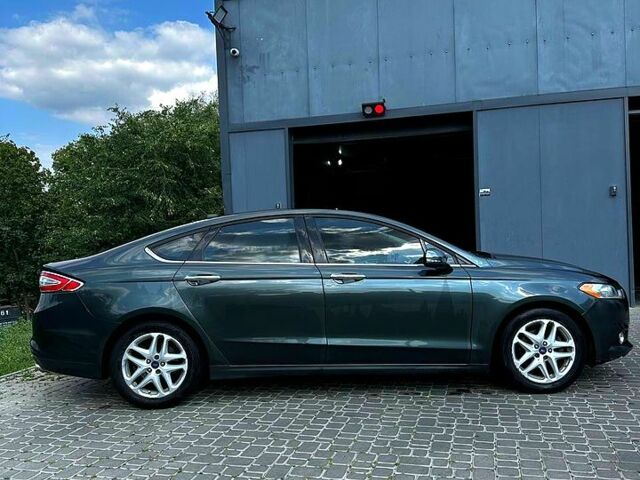 Зеленый Форд Фьюжн, объемом двигателя 2.5 л и пробегом 300 тыс. км за 8100 $, фото 1 на Automoto.ua