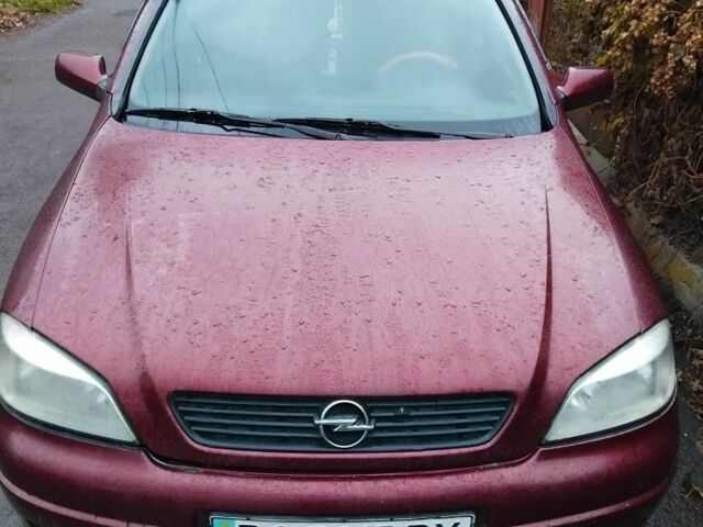 Красный Форд ГТ, объемом двигателя 1.6 л и пробегом 318 тыс. км за 2450 $, фото 1 на Automoto.ua