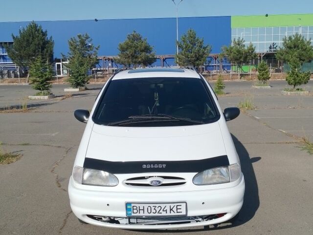 Білий Форд Галаксі, об'ємом двигуна 1.9 л та пробігом 508 тис. км за 1800 $, фото 1 на Automoto.ua