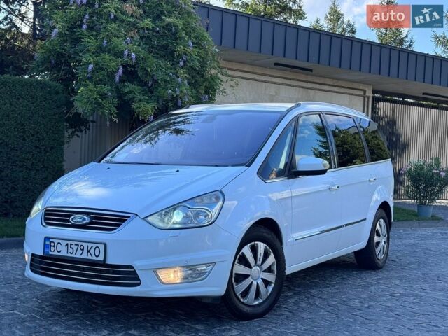 Белый Форд Галакси, объемом двигателя 2 л и пробегом 230 тыс. км за 11000 $, фото 1 на Automoto.ua