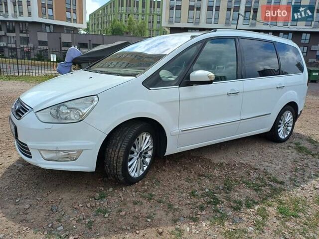 Белый Форд Галакси, объемом двигателя 2 л и пробегом 246 тыс. км за 12500 $, фото 1 на Automoto.ua