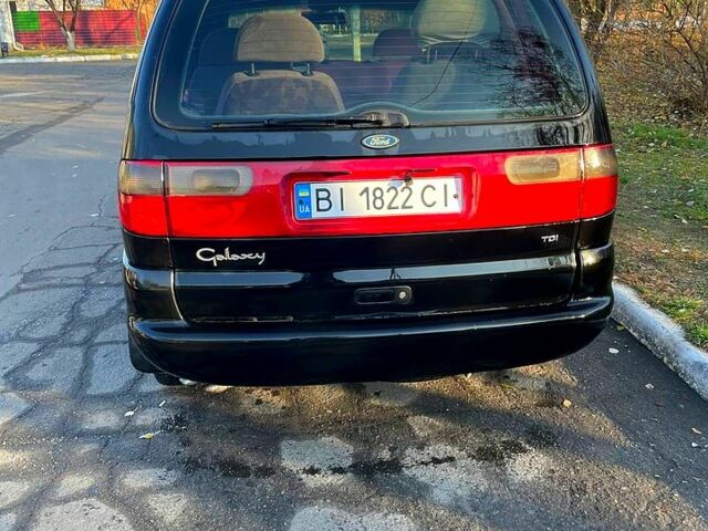 Чорний Форд Галаксі, об'ємом двигуна 1.9 л та пробігом 0 тис. км за 2200 $, фото 1 на Automoto.ua