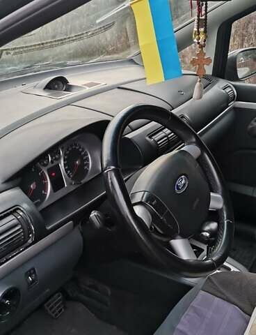 Черный Форд Галакси, объемом двигателя 2.8 л и пробегом 466 тыс. км за 3000 $, фото 1 на Automoto.ua